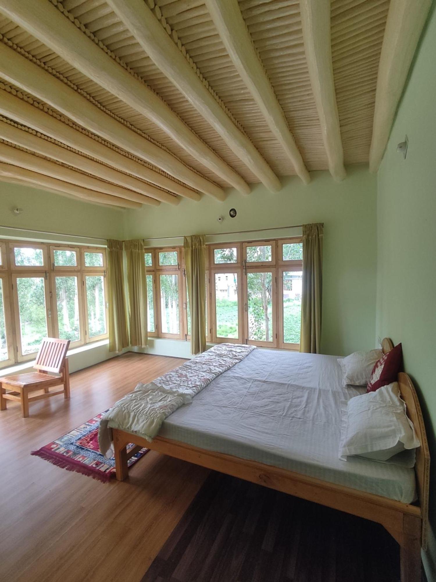 Streamlet Homestay レー エクステリア 写真